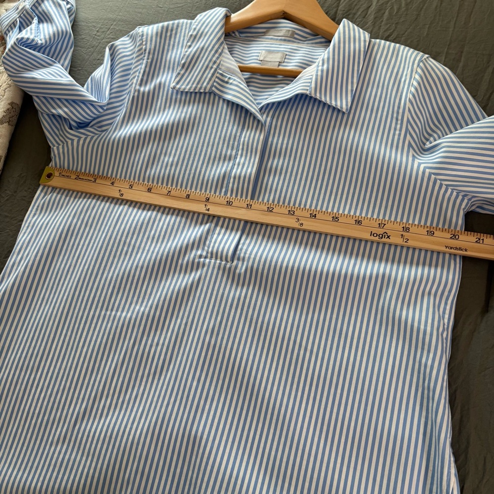 Chico’s No-Iron Chic Stretch Striped Blouse. Size 8/ Chico’s 1. - Picture 9 of 10
